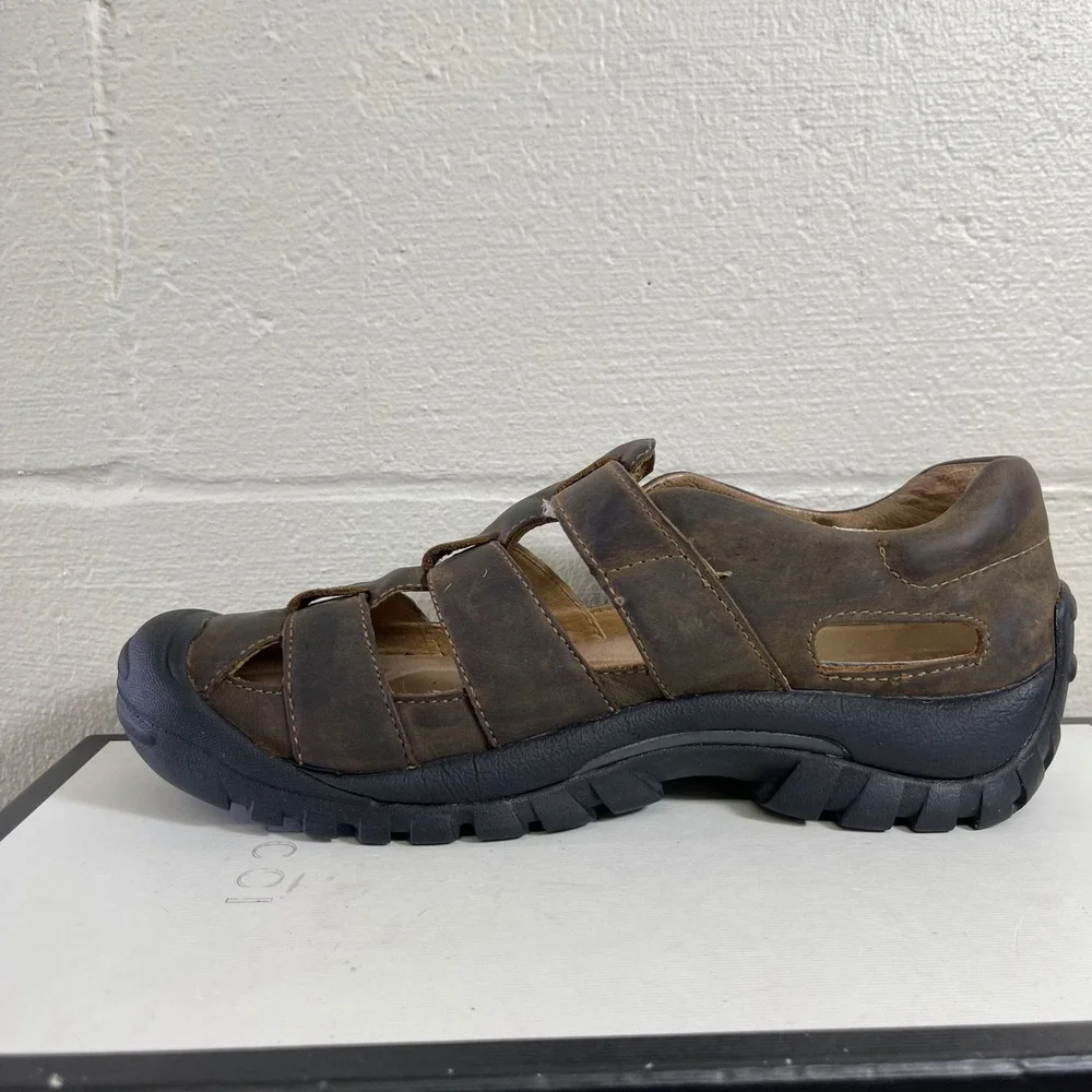 Keen Fisherman Sandals Brown Leather Closed Toe Buckle Women's 10 US/7.5 UK